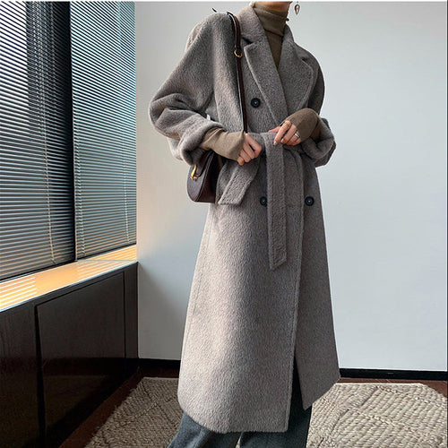 Solid Sail Sheep Camel Coat – Luxury & Warmth for Winter Elegance