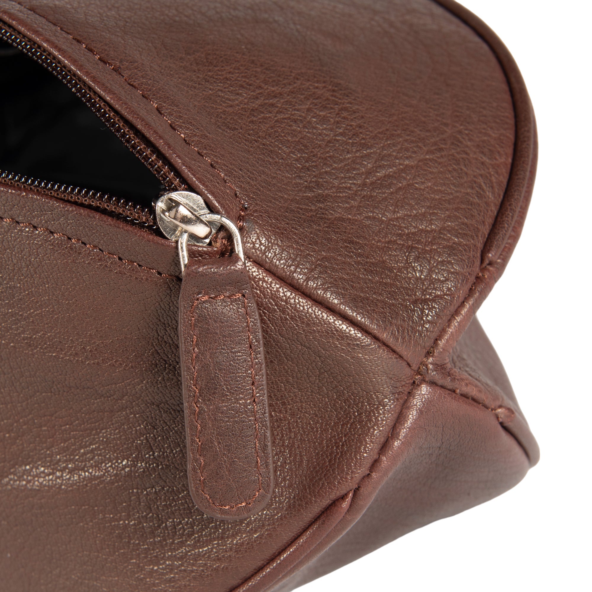 K0011BB | Beauty Case "Palla da Rugby" in Vera Pelle - Colore: Testa