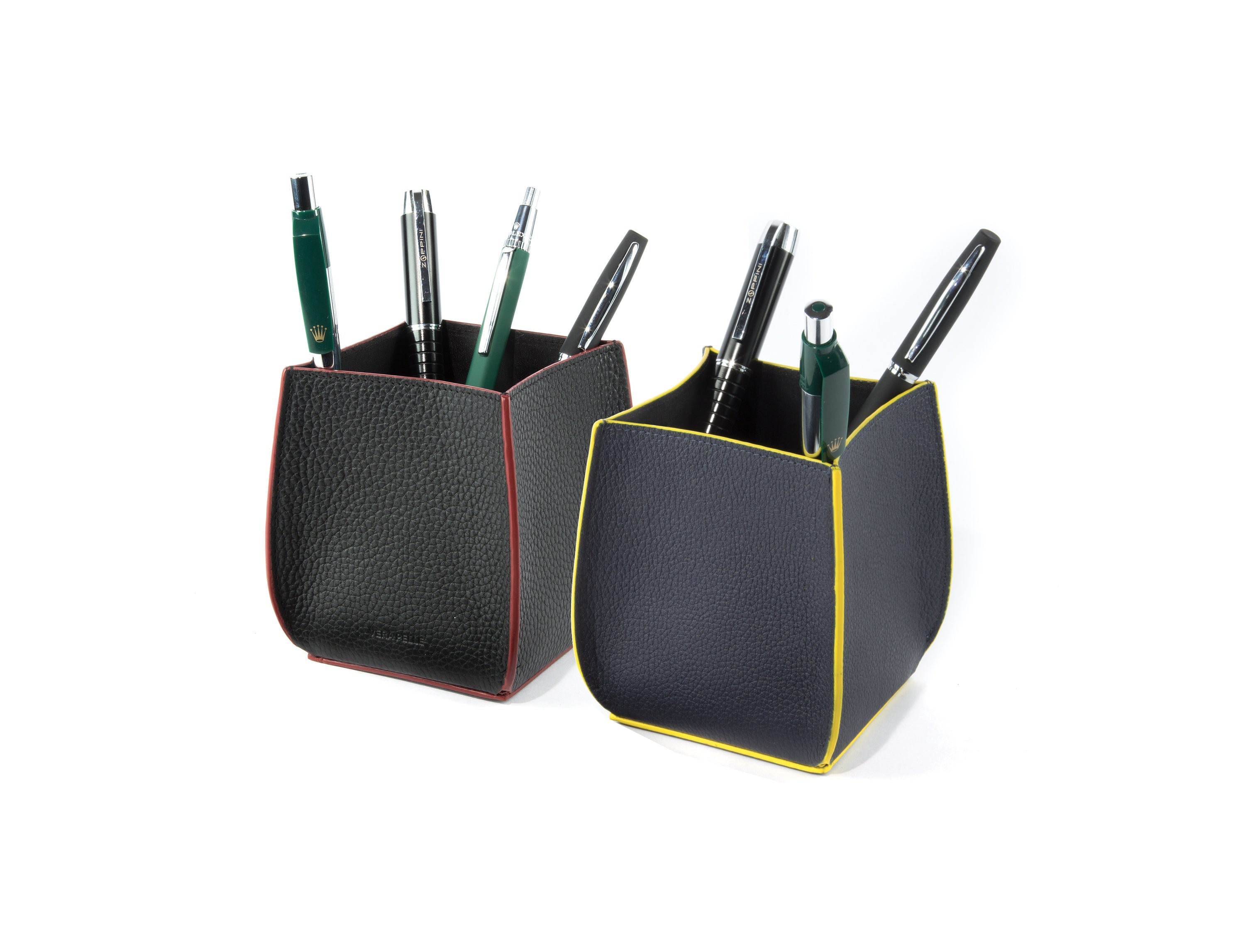 K0032AB | Porta Penne da scrivania in Vera Pelle, pieno fiore, grana