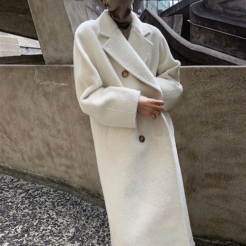 Solid Sail Sheep Camel Coat – Luxury & Warmth for Winter Elegance