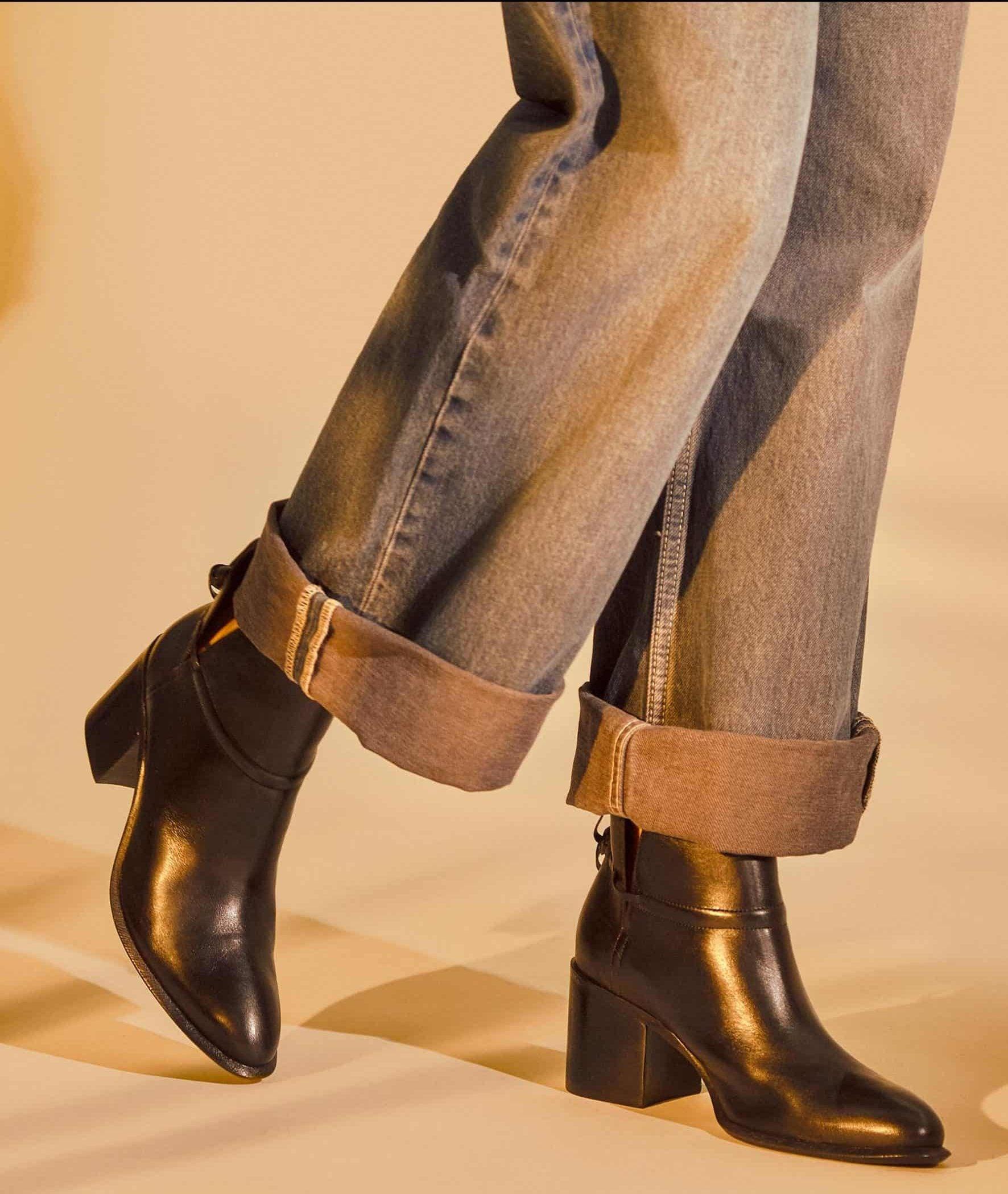 Brown Leather Ankle Boots Attalea – Women’s Block Heel Booties